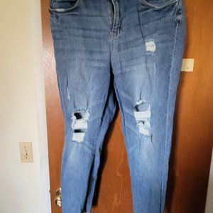 Judy Blue Distressed Jeans